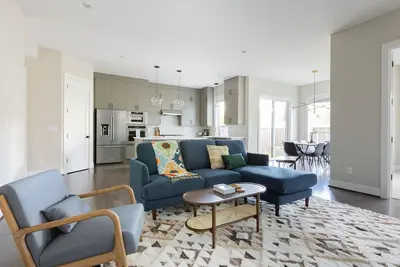 Modern home, centrally located in the heart of the Bethany area.