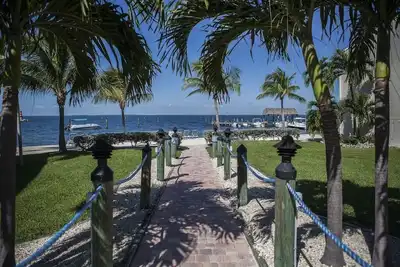 Image de \"Experience Paradise: Your Ultimate Vacation Rental in The Florida Keys! \"