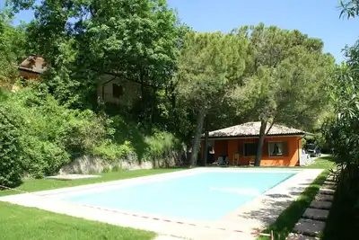 Image de Bungalow mitoyen pour 6 personnes près du lac de Garde