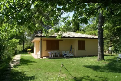 Image de Bungalow indépendant avec piscine à Garda