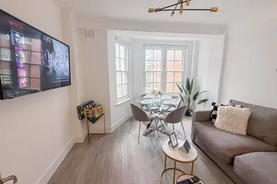 Image de Cosy 2 Bed 2 Bath flat Marylebone, Edgware Road