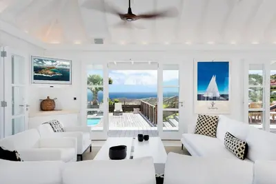 Image de Spacious 5 Bdrm Villa w Large Pool & Fitness Room