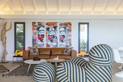 2 Bdrm Charming Villa w Pool