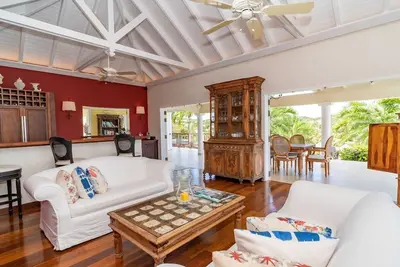 Image de Romantic 3 Bdrm Luxury Villa w Ocean Views