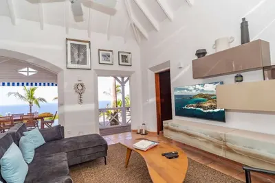 Image de Beautiful 2 Bdrm Villa w Large Terraces and Ocean view
