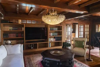 Image de Artistic 4 Bdrm Villa w a Hammam