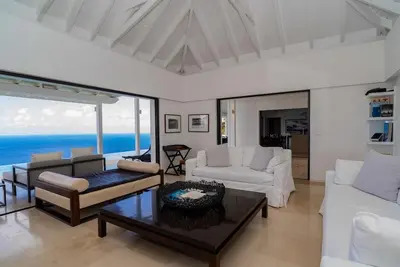 Image de Exceptional 4 Bdrm Villa w Jacuzzi and Pool