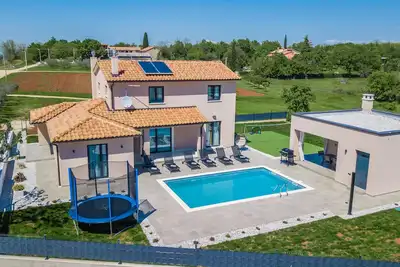 Image de Relaxing modern house with private pool a playground and a separate summerhouse