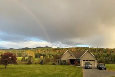 Image de Red Dog Ranch- 8 Miles to Whiteface! Pet Friendly