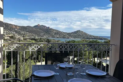 Image de Magnifique appartement terrasse vue mer idéal climatisation.
