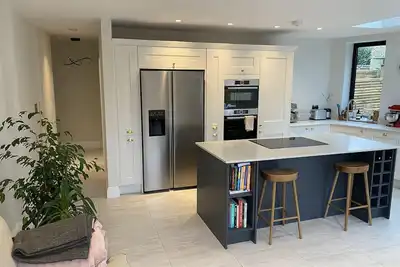 Image de Newly renovated spacious maisonette with landscaped garden