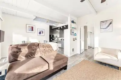 Image de Perfect Private Seaside Beach Getaway w/ Bay Views!