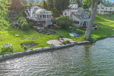 Image de ☀️ Relax & Chill on The Lake 🐠🚣‍♂️