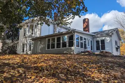 Image de Quiet pet friendly country home a few miles from Lake Erie & Cedar Point