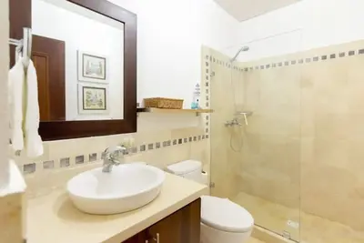 Image de 12 Sail Away, Beautiful Beachfront Family Condo\n\n