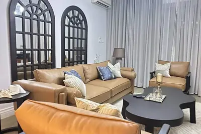 Fabulous 3bedrooms Kawe Beach\n\n