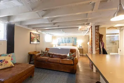 Image de Wash Park \/ Du Studio with Private Entry - includes bikes, walkable to transit