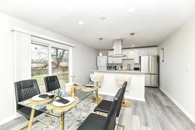 Image de Modern, Family-Friendly 3 Bedroom House near Downtown Indianapolis