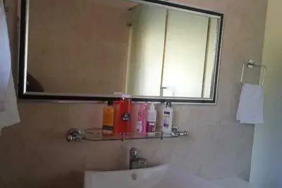 Image de Entire villa for stay amidst all sightseeing locations with in 150km range.