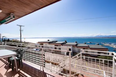 Image de El Retiro A-5 - Apartamento muy agradable con vista panorámica al puerto y a la bahía de Roses.