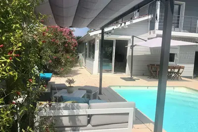 Image de Jolie villa familiale avec piscine sur le Bassin d'Arcachon