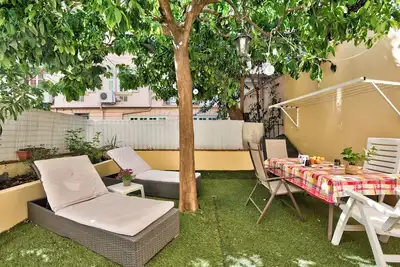 Image de le palais osiris Nice centre ville avec jardin pour 4 pers parking clim wifi