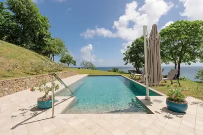 Image de Villa Physareve, 4 chambres avec vue panoramique sur la mer et piscine