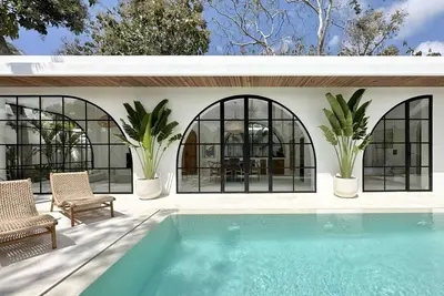 Image de Melrose: Luxurious Two- bedroom Villa in Bingin