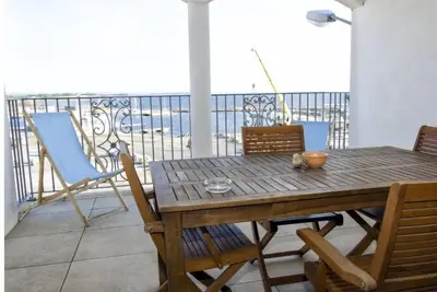 Image de Logement logia vue sur l'etang de thau