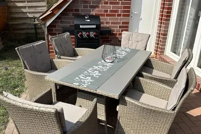 Image de Schnuckeliges Ferienhaus für die Ganze Familie mit Hund