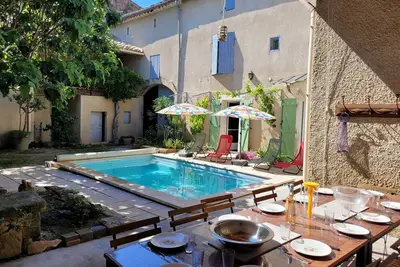 Image de Grande maison en Petite Camargue avec piscine sans vis à vis, proche plages