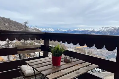 Image de Appartement risoul 1850 vue sur la vallée