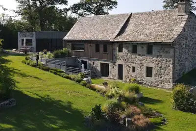 Image de Maison de caractère * * * *  au coeur de l'Aubrac à 4 km de Laguiole