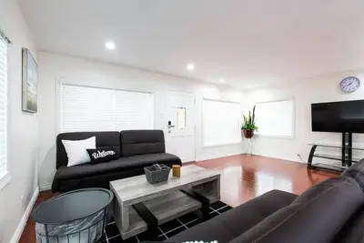 Image de Stylish La House 3b2b with Self Check-in Near Downtown Los Angeles