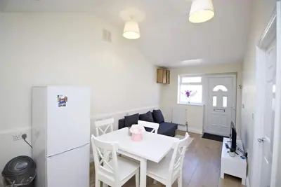 Image de Beautiful 1 bedroom flat 7 minutes walk away from Blackhorse Road Station.