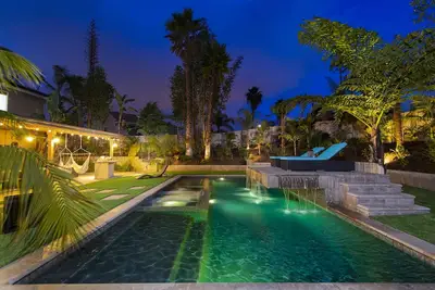Image de Palm Canyon Paradise | Serene Getaway with Pool, Hot Tub, Mini-Golf in Backyard!