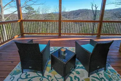 Image de Lily's Hideaway - Games and gorgeous views!