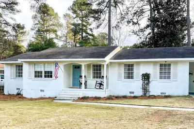 Image de Amen on Aumond; Masters Rental