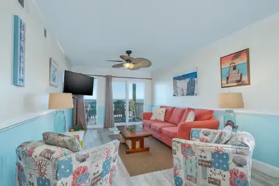 Image de 5201 - Flip Flop Time, a cozy Oceanfront 2-bed condo in Kill Devil Hills Nc, perfect for relaxing