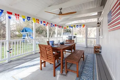Image de Ahoy! Game Room, Screened Porch, Yard Mins to Dta
