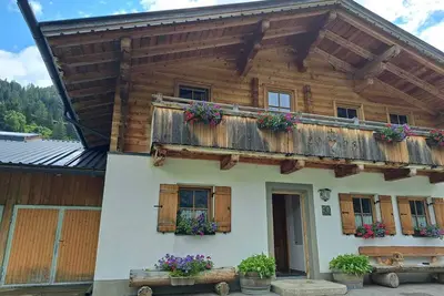 Image de Ferienhaus Riepleralm im Gschlösstal mit Großvenediger. Haustierfreundlich!
