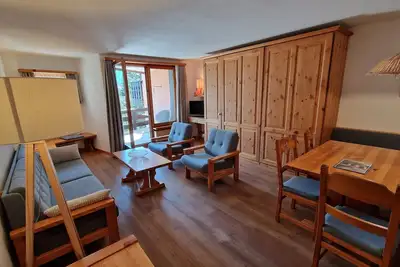 Image de appartement de 2 1/2 pièces ; balcon couvert et protégé