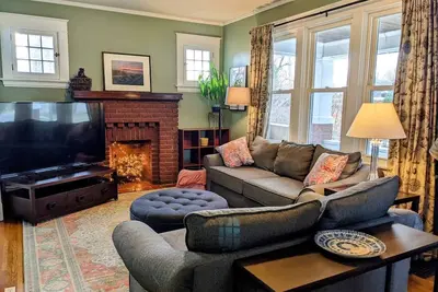 This house is a 3 bedroom(s), 1 bathrooms, located in Cincinnati, Oh.