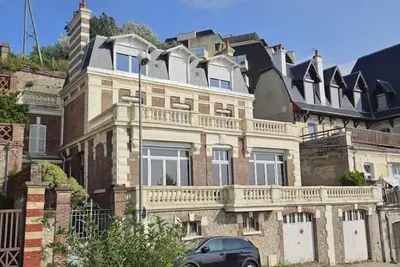 Image de Magnifique Villa avec vue sur la mer - 250 m de la plage