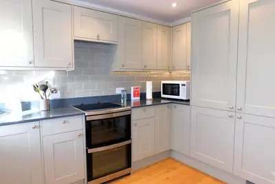 Image de 23 Chapel Street - This lovely link-detached house is set in the heart of the countryside village o