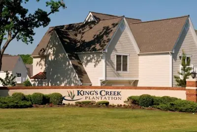 Image de Located 5 minutes away from Jamestown, Yorktown, Kingsmill, Busch Gardens.