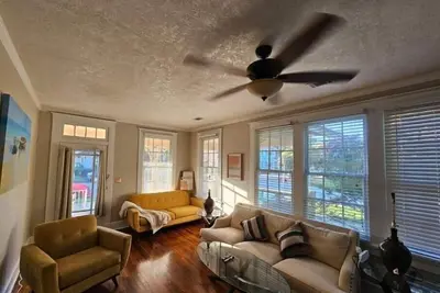 Image de Welcome to Olde Town!