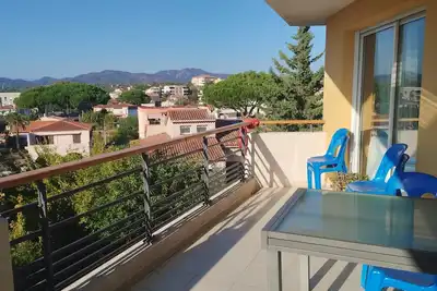Image de Bel appartement au calme dans un parc  12mn à pied de la plage