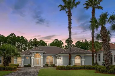 Image de New! Destiny Dreamz~Pool~Tennis courts~Family friendly~ Gated neighborhood