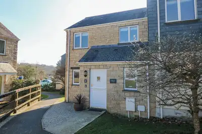 Foxglove Cottage, pet friendly, character holiday cottage in Falmouth